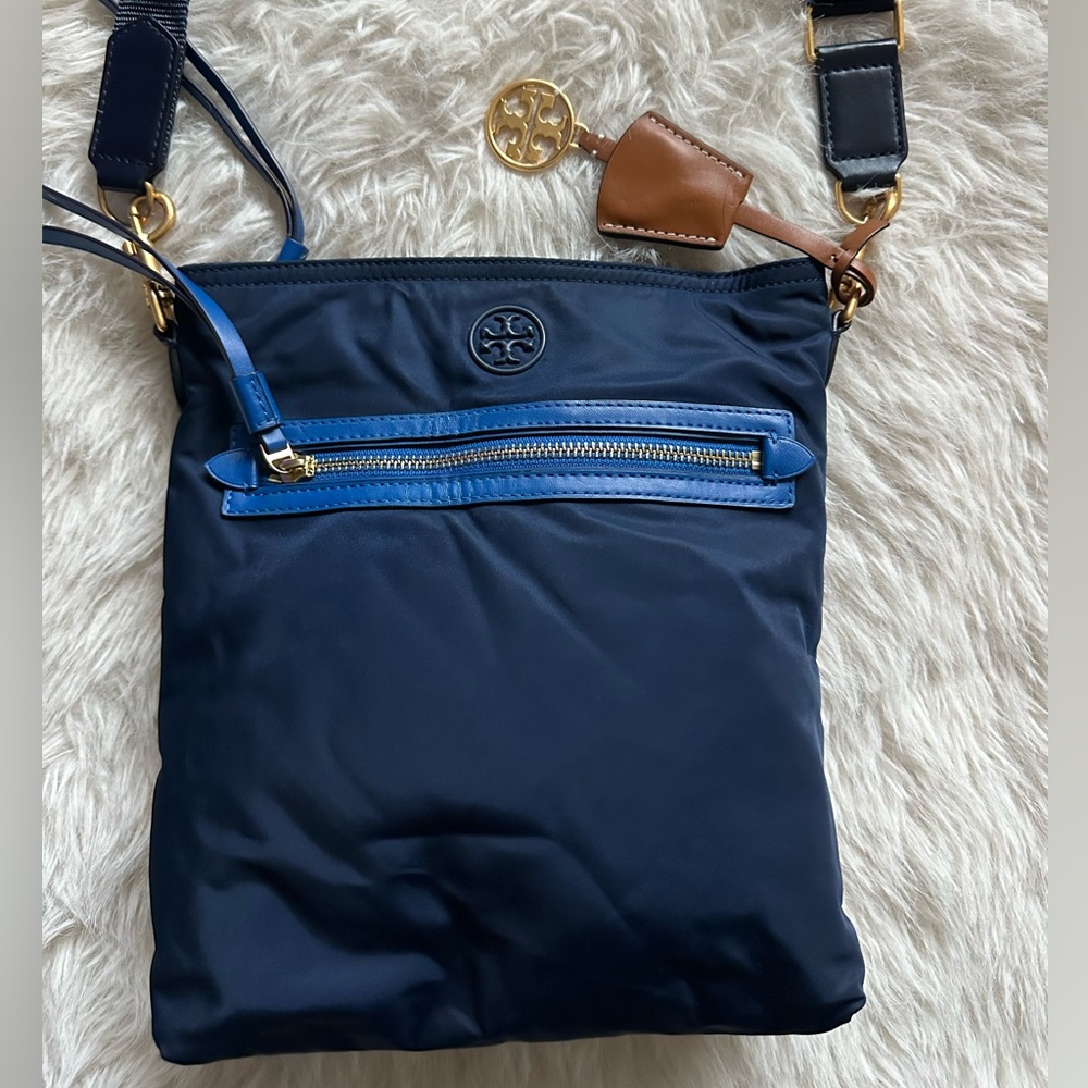 Tory Burch Penny Nylon Swing Pack Crossbody Royal Navy